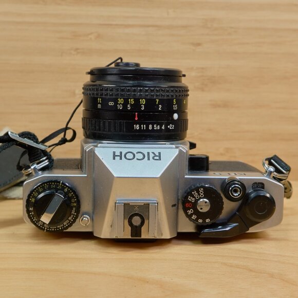 Vintage Ricoh KR-5 35mm SLR Camera, with Rikonar F/2.2 55mm lens, Made in Japan - Picture 5 of 8